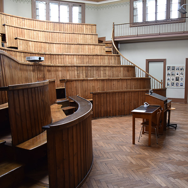 Ewald-Weibel-Auditorium